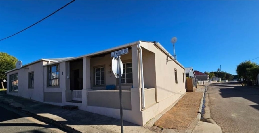 4 Bedroom Property for Sale in Albertinia Western Cape
